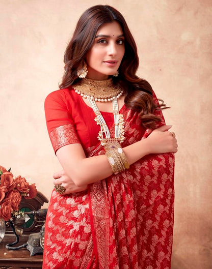 Red Georgette Plain Saree