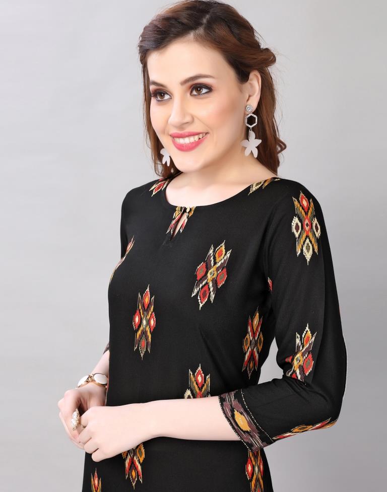 Dreamy Black Coloured Printed Rayon Kurti | Sudathi