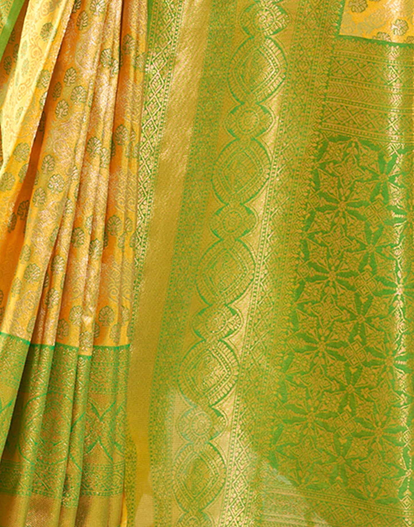 Green Silk Weaving Saree