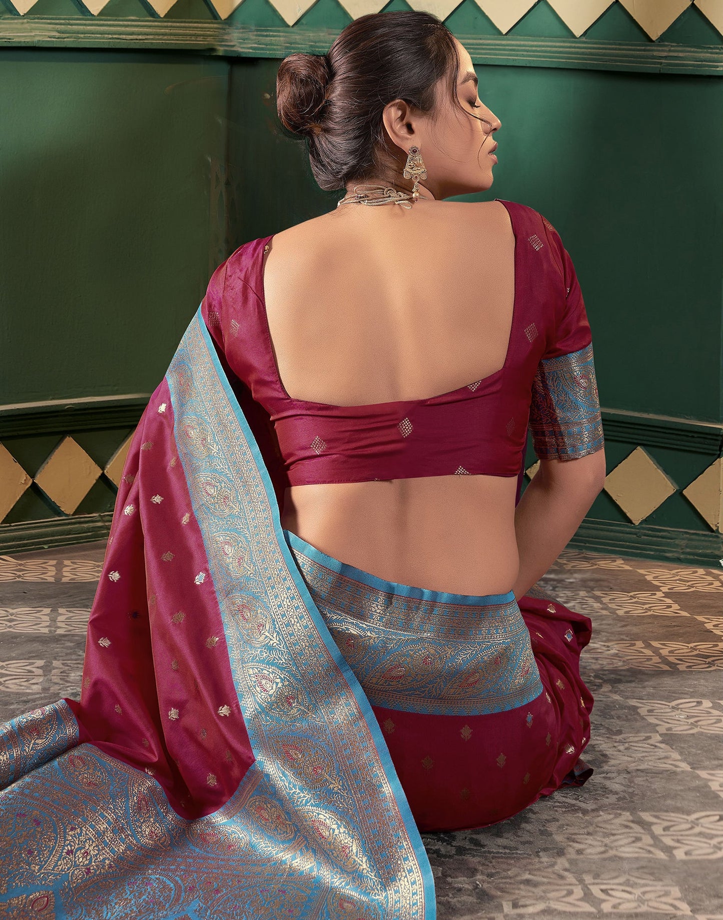 Dark Pink Silk Weaving Saree
