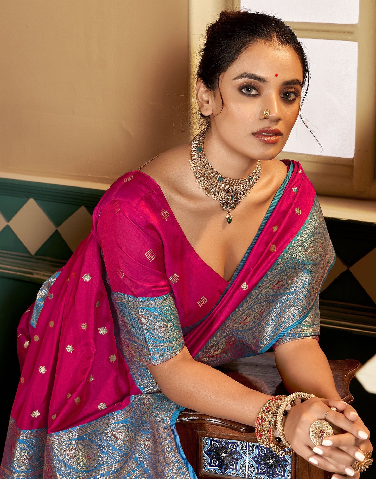 Rani Pink Silk Weaving Saree