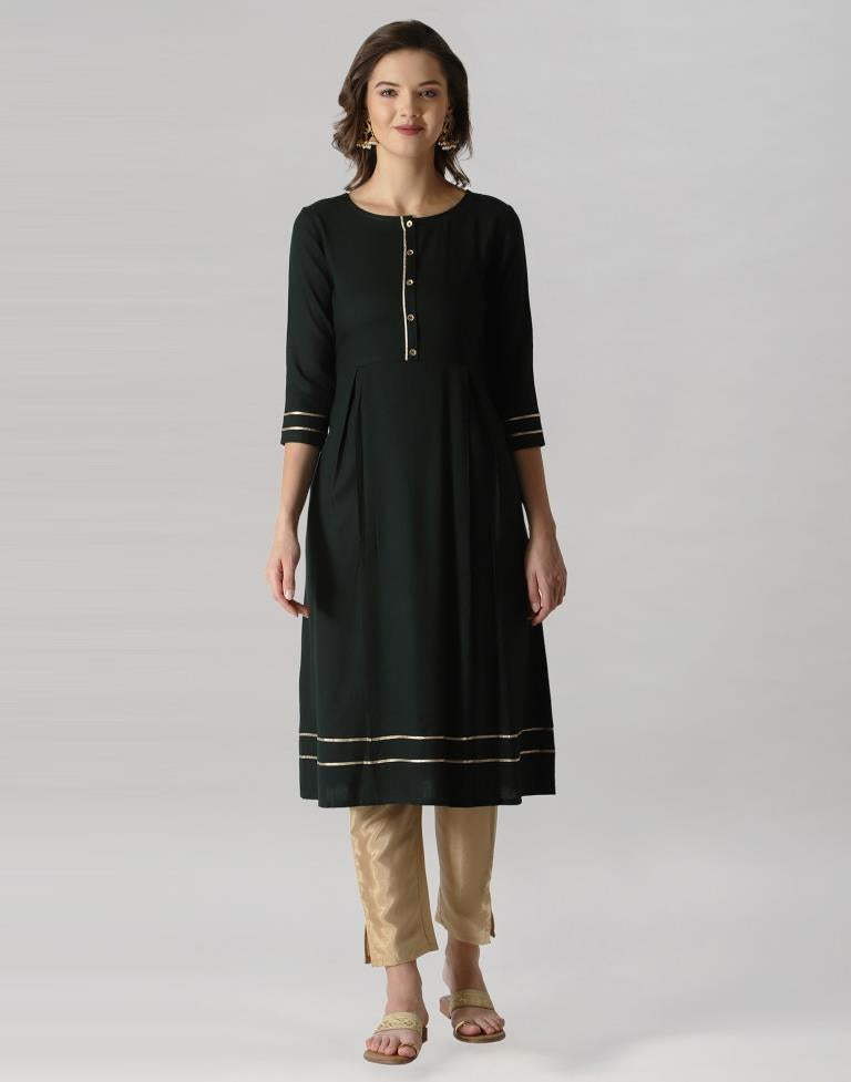 Bottal Green Dyed Diva Slub Kurti | Leemboodi