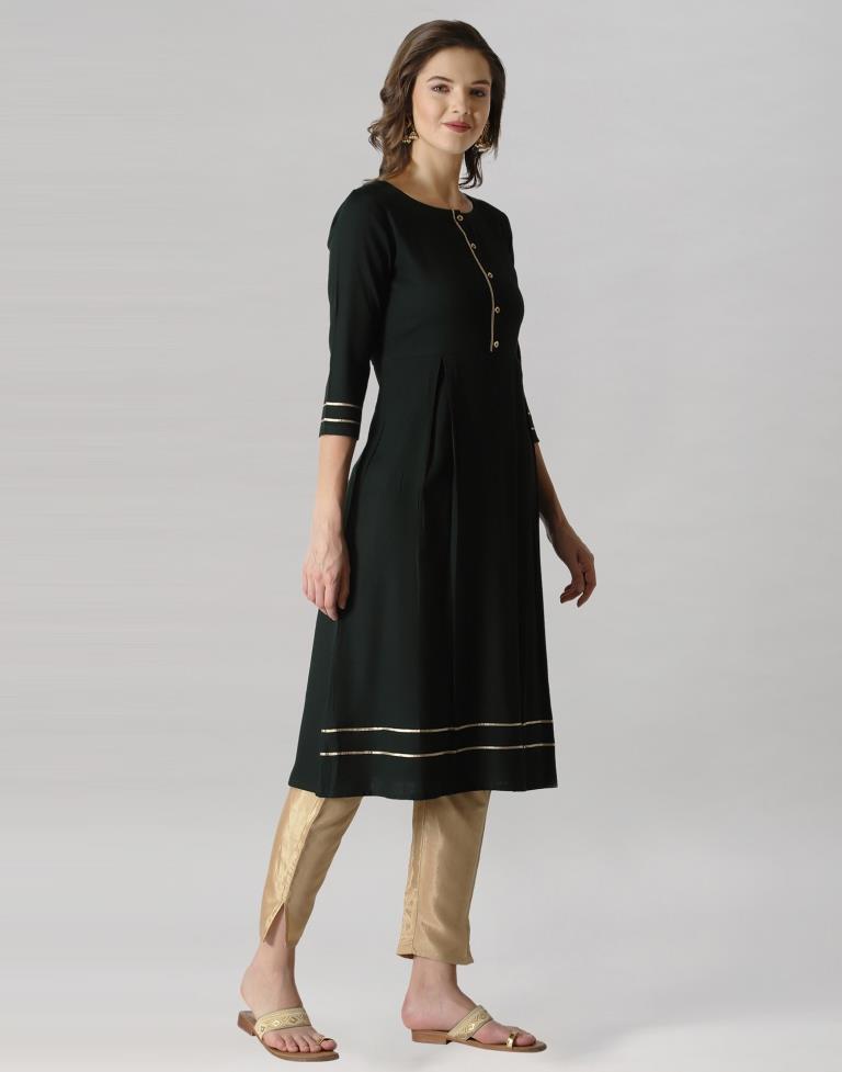 Bottal Green Dyed Diva Slub Kurti | Leemboodi