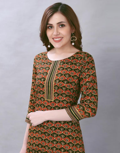 Dusty Coloured Rayon Printed Kurti With Palazzo | Leemboodi