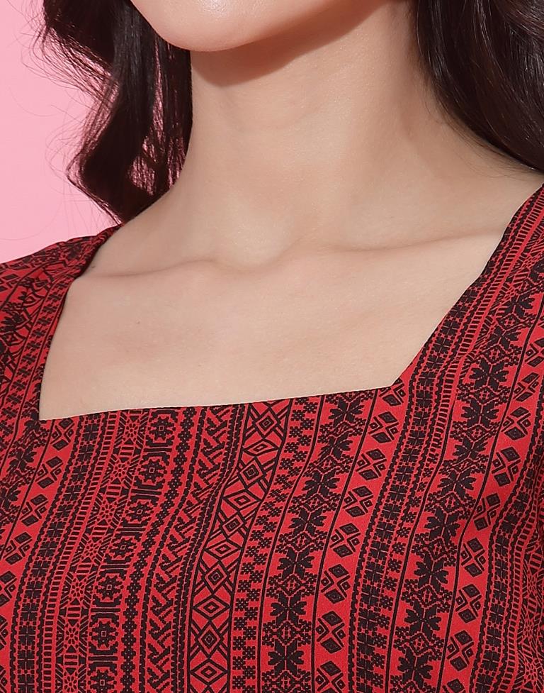 Red And Black Top | Leemboodi