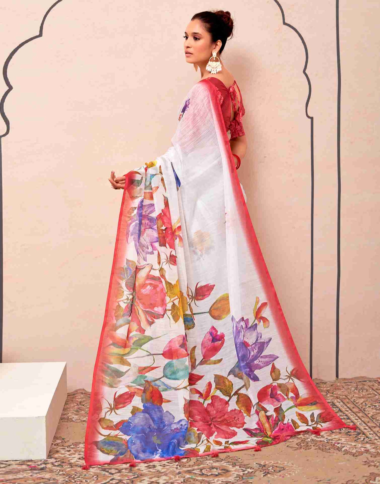 White Cotton Printed Saree