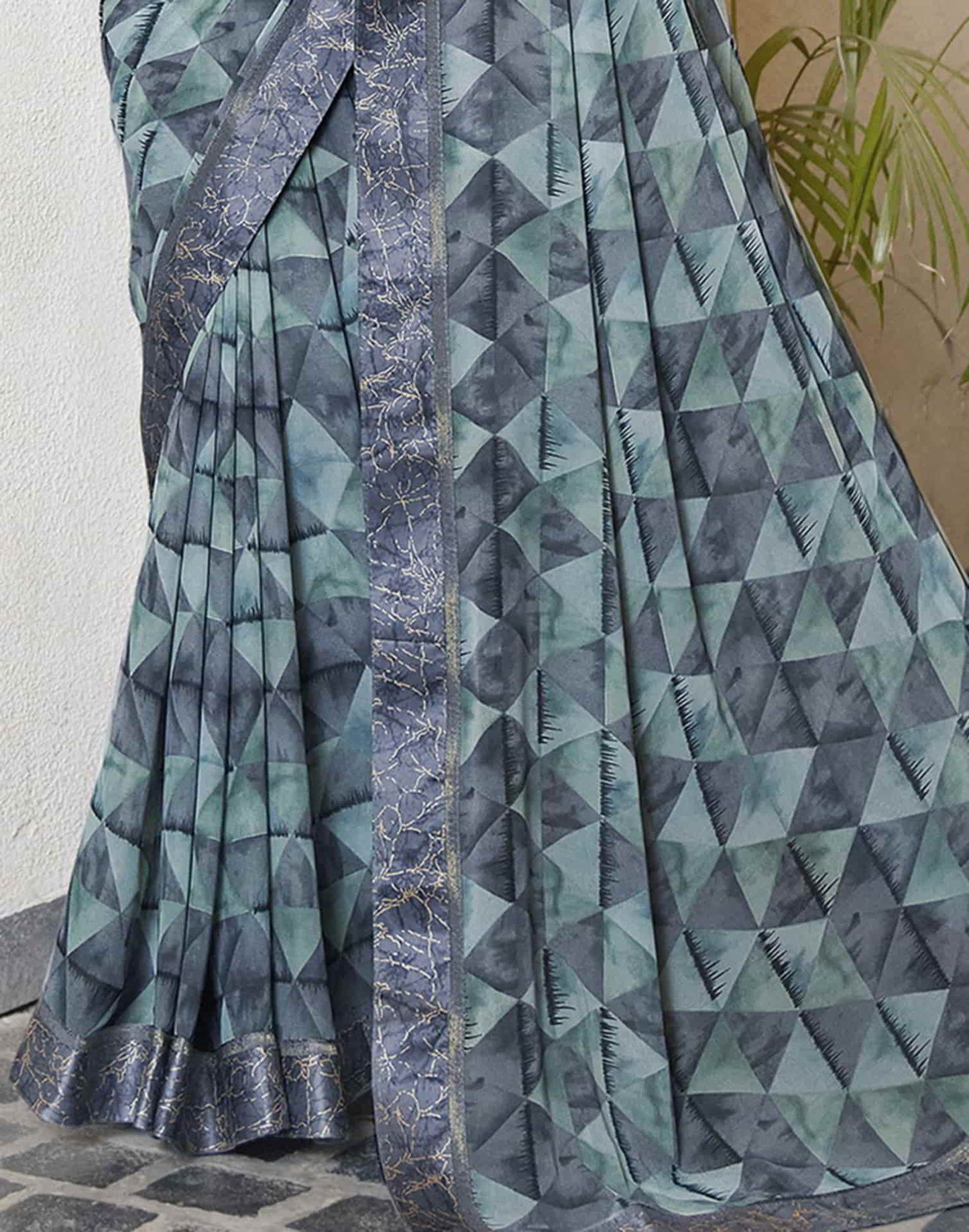 Grey Georgette Printed Saree
