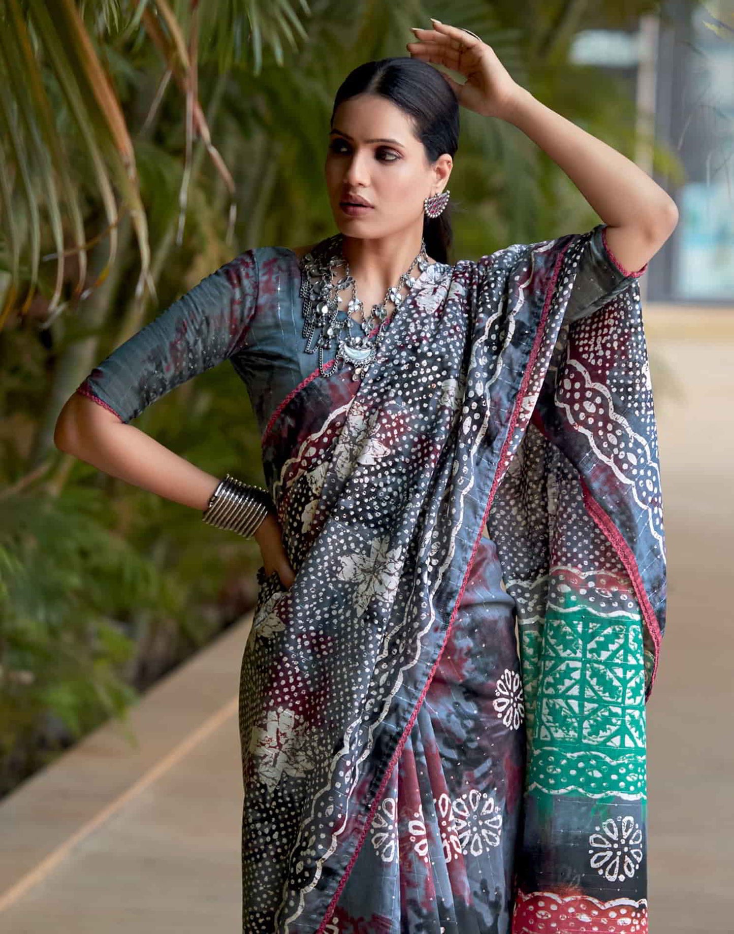 Grey Cotton Printed Saree