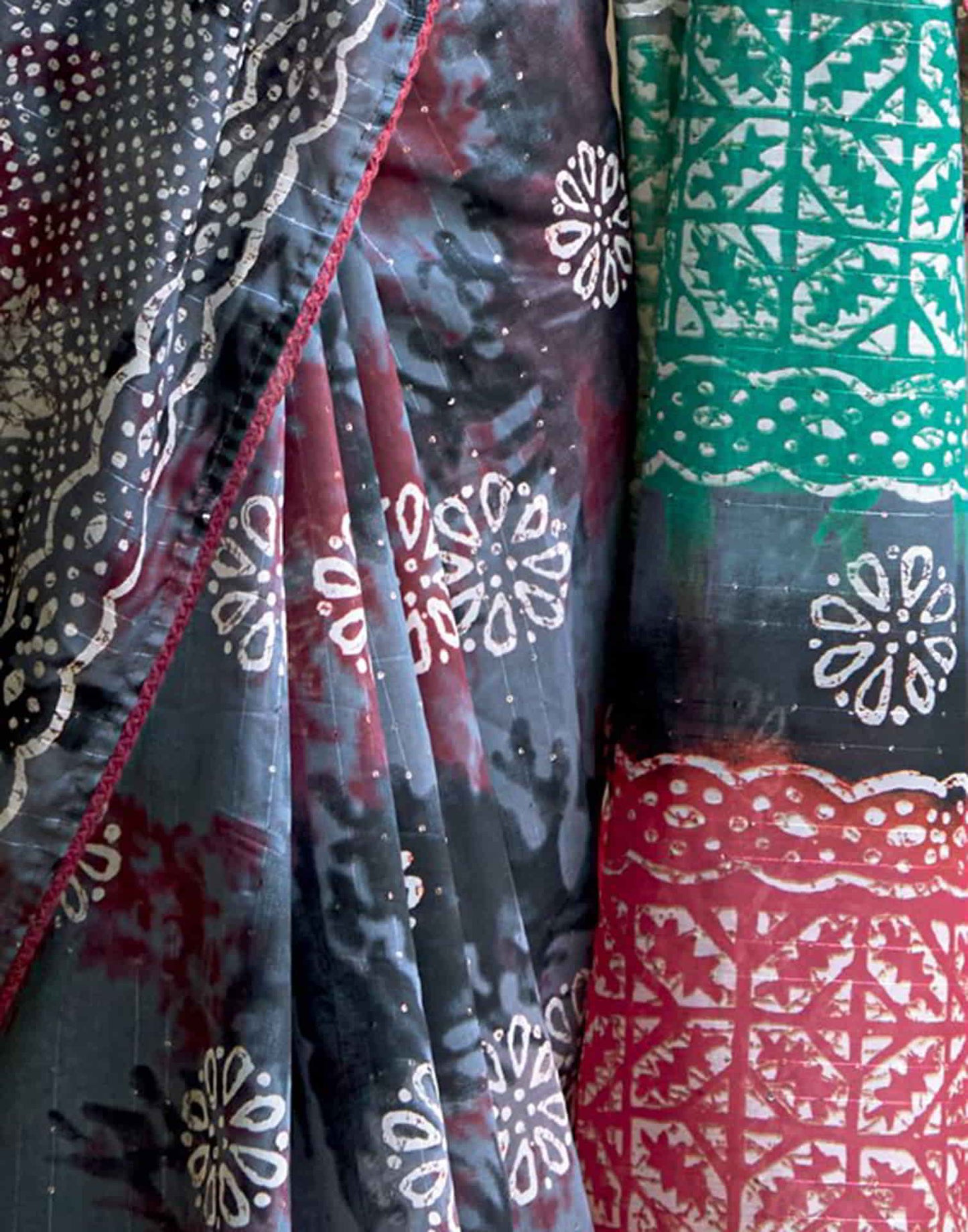 Grey Cotton Printed Saree