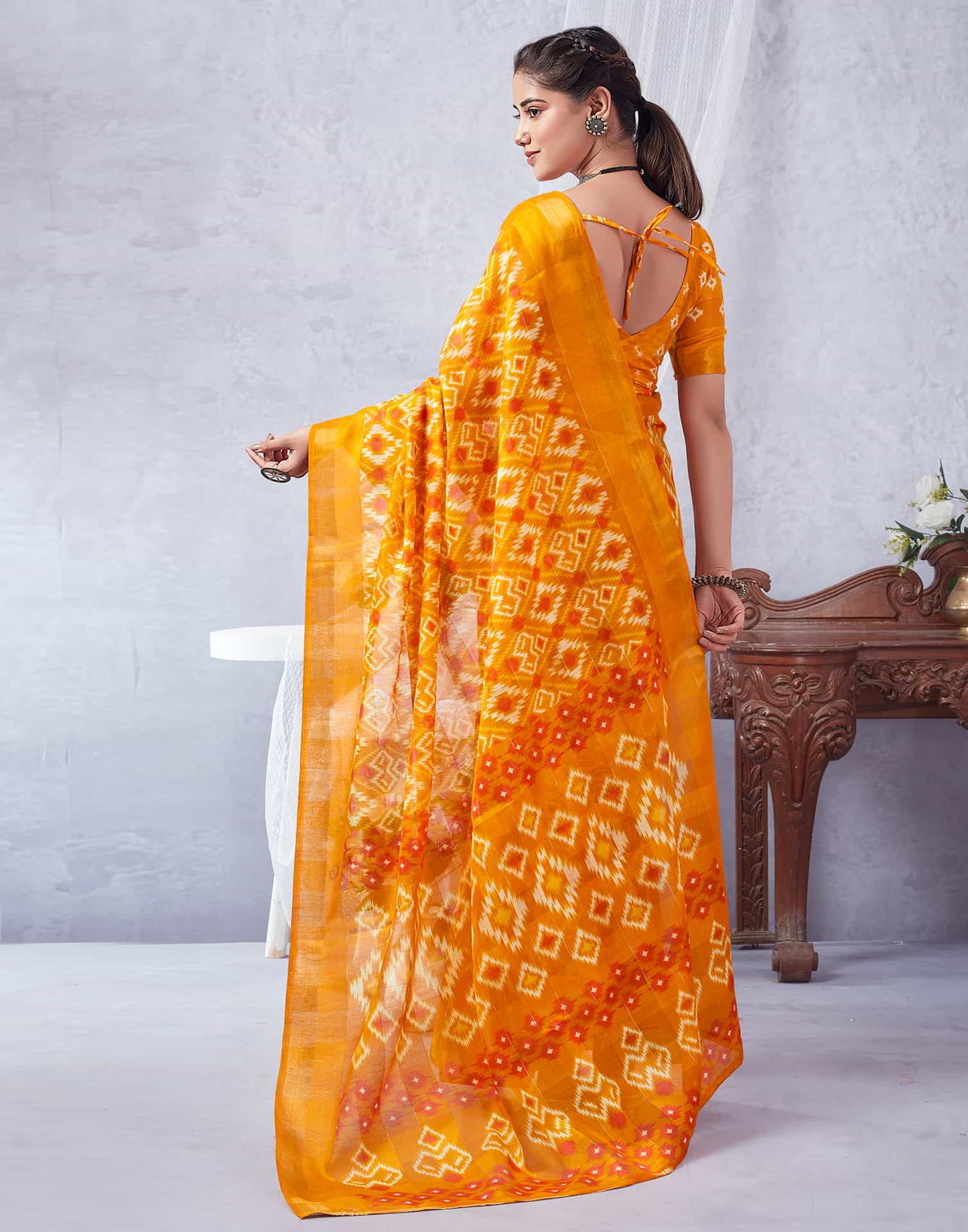 Yellow Printed Cotton Geometric Saree