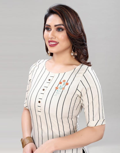 White Self Woven Cotton Kurti | Leemboodi