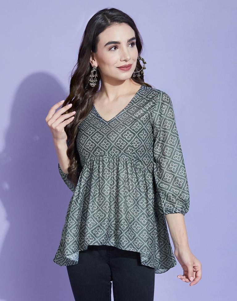 Grey Geathered Top | Leemboodi