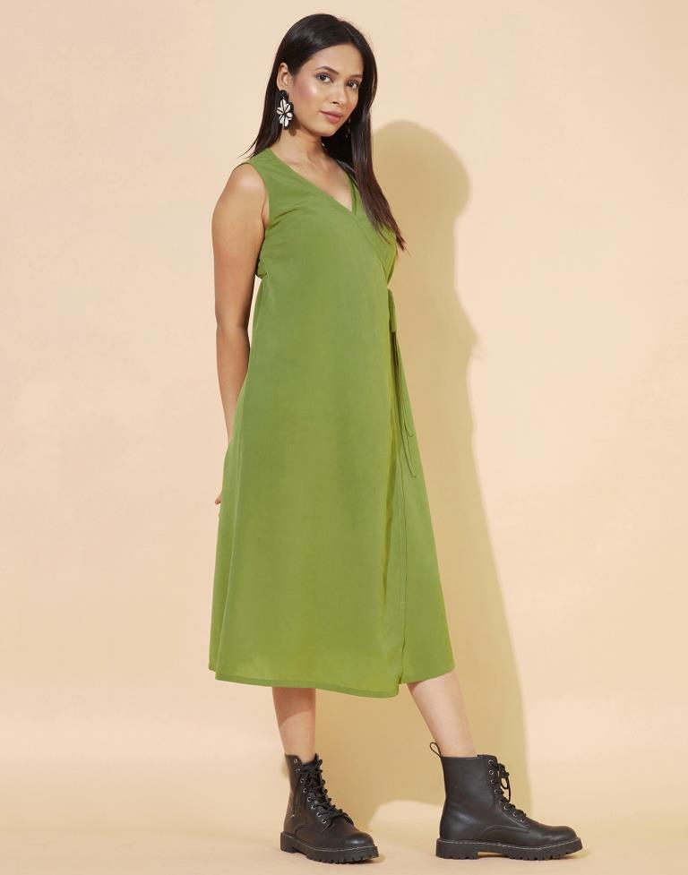Light Green Slit Knot Dress | Leemboodi