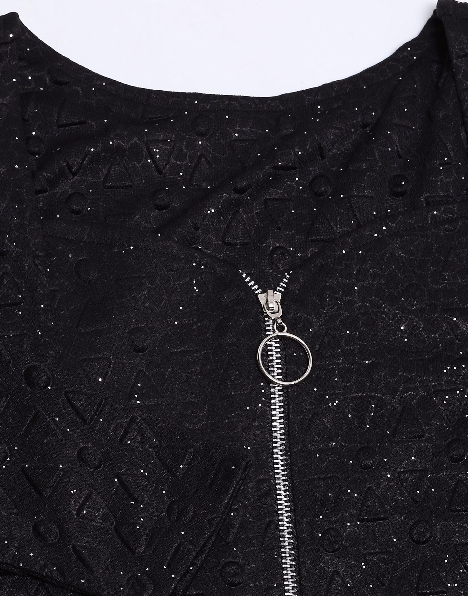 Black Zip-up Crop Top | Leemboodi