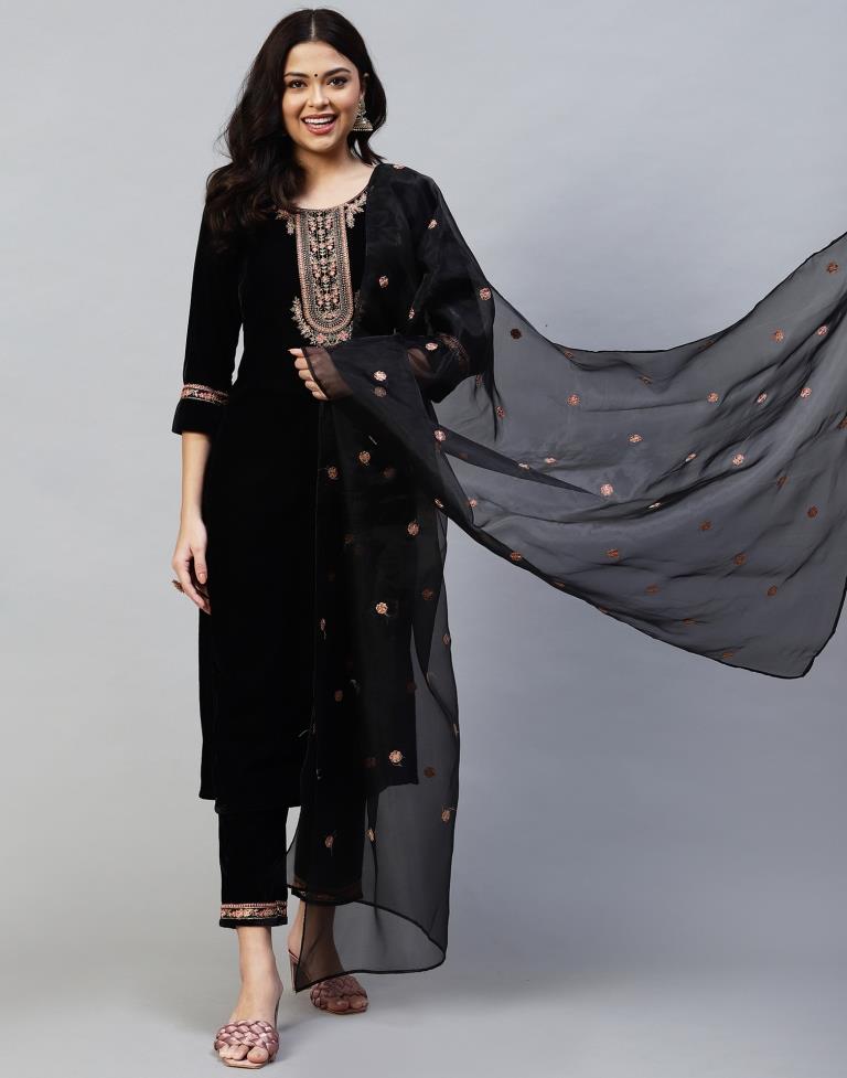 Black Kurti With Pant And Dupatta | Leemboodi