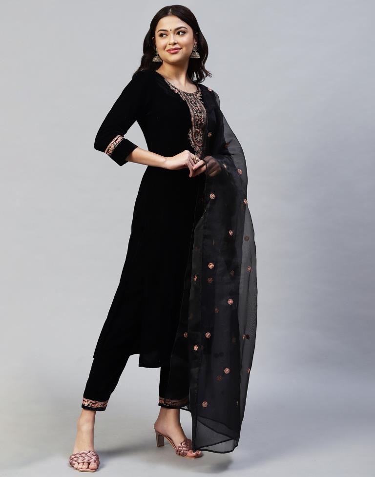 Black Kurti With Pant And Dupatta | Leemboodi