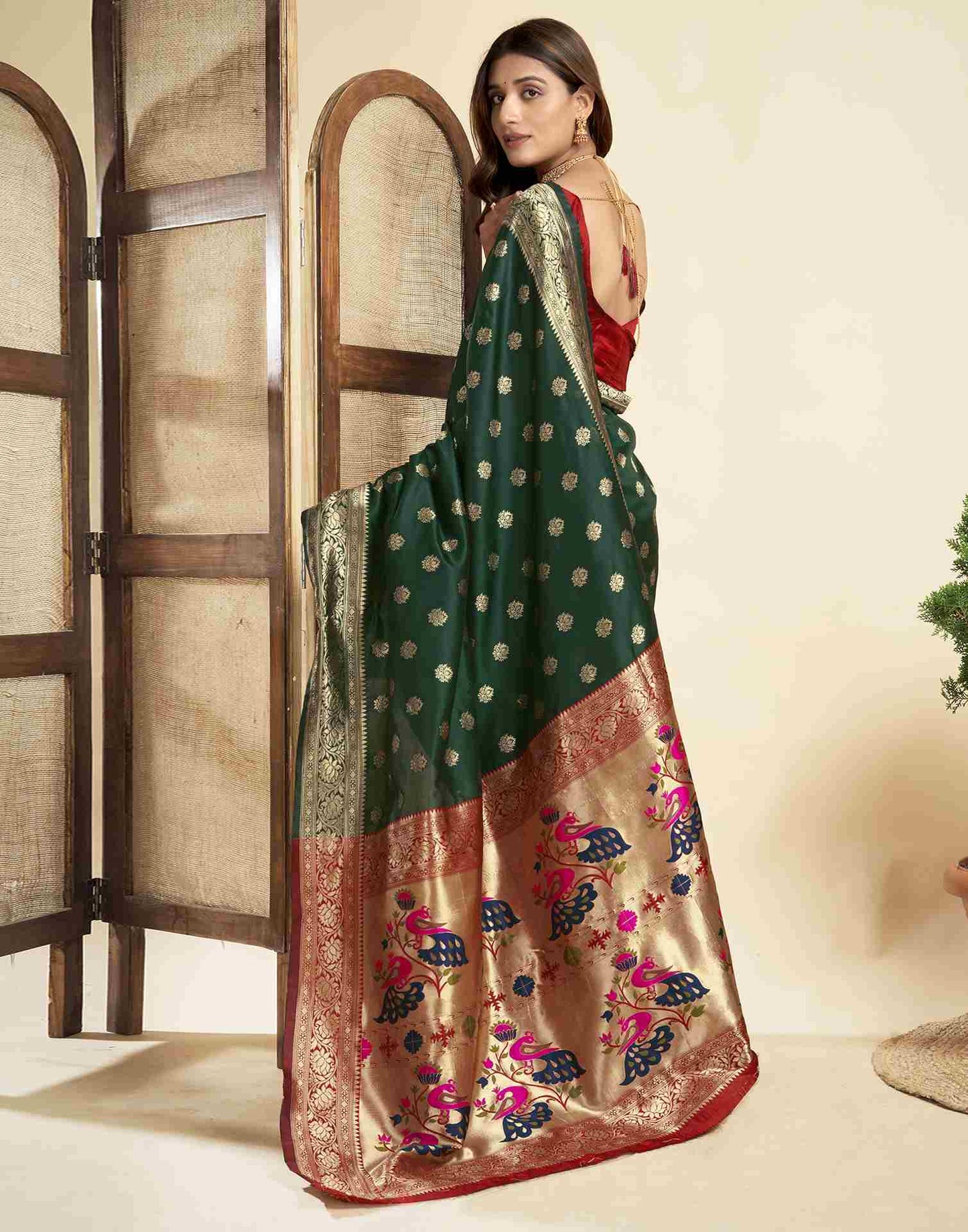 Dark Green Silk Woven Paithani Saree