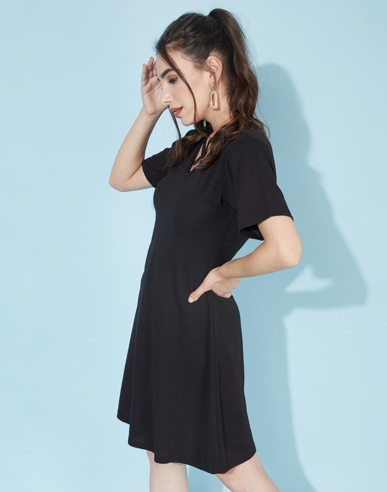 Black Deep Cris cross Neck Dress | Leemboodi