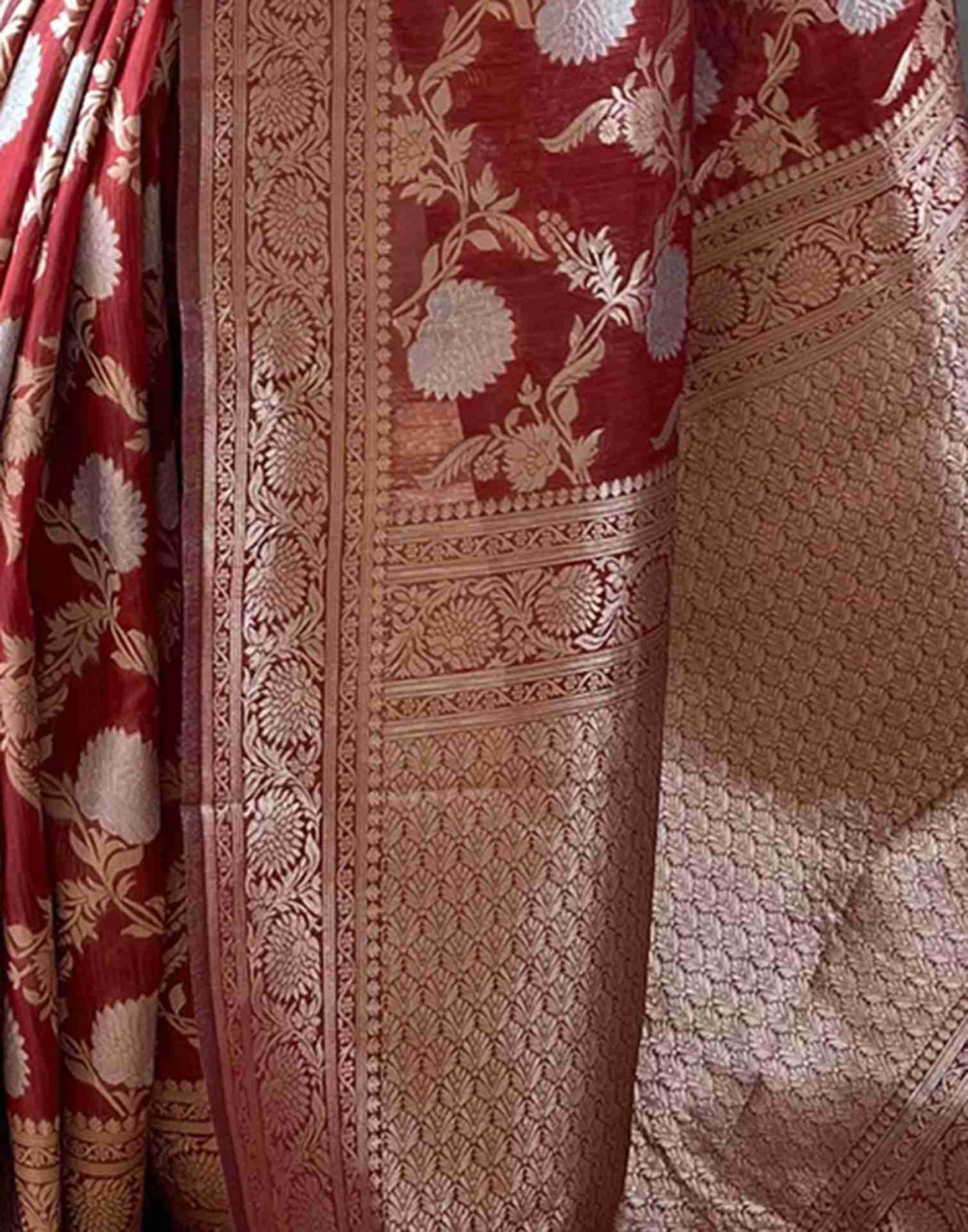 Chestnut Brown Silk Woven Banarasi Saree