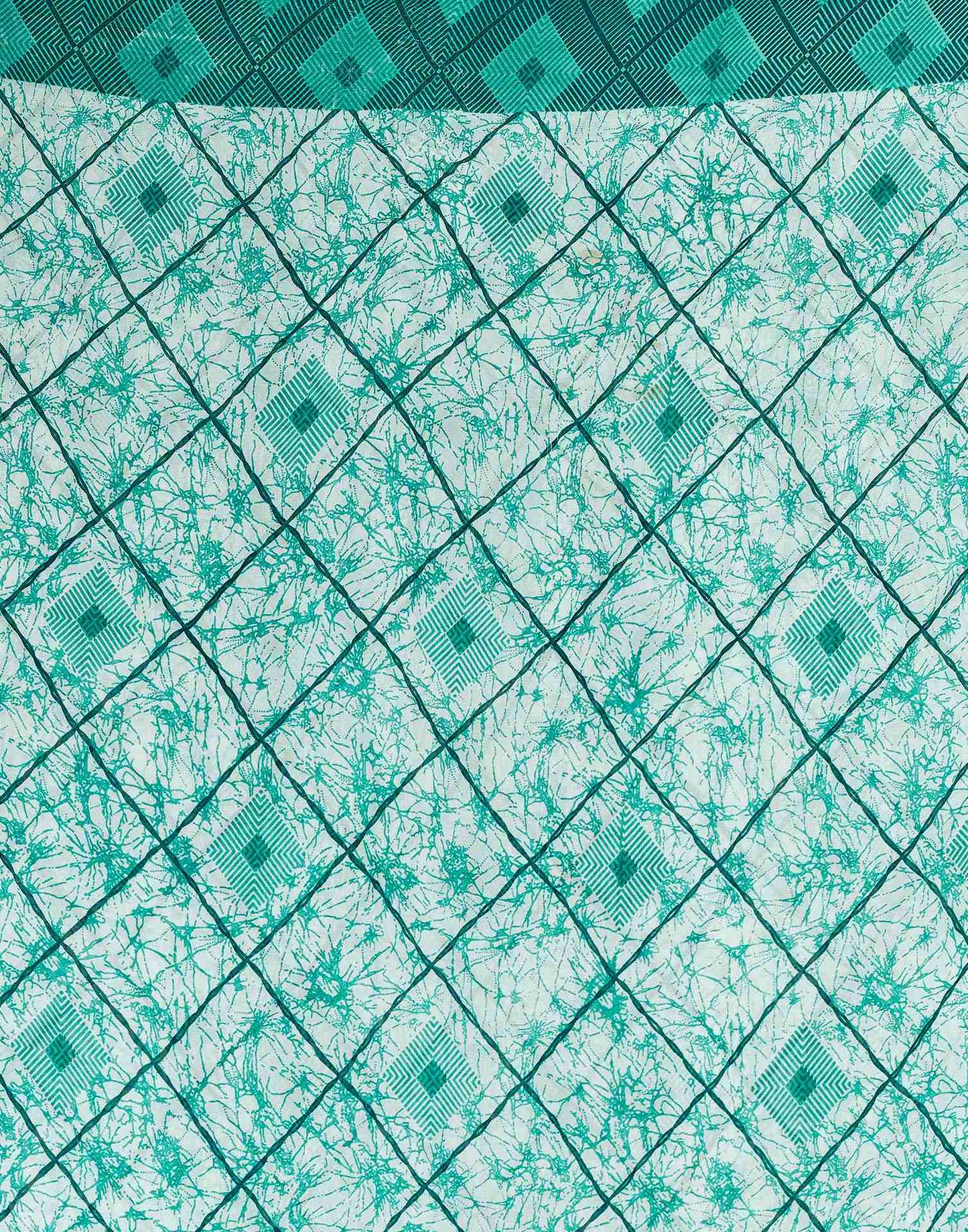 White Georgette Geometric Printed Saree