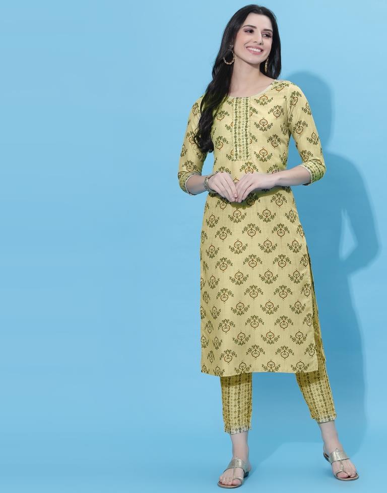 Olive Green Kurti With Pant And Dupatta | Leemboodi