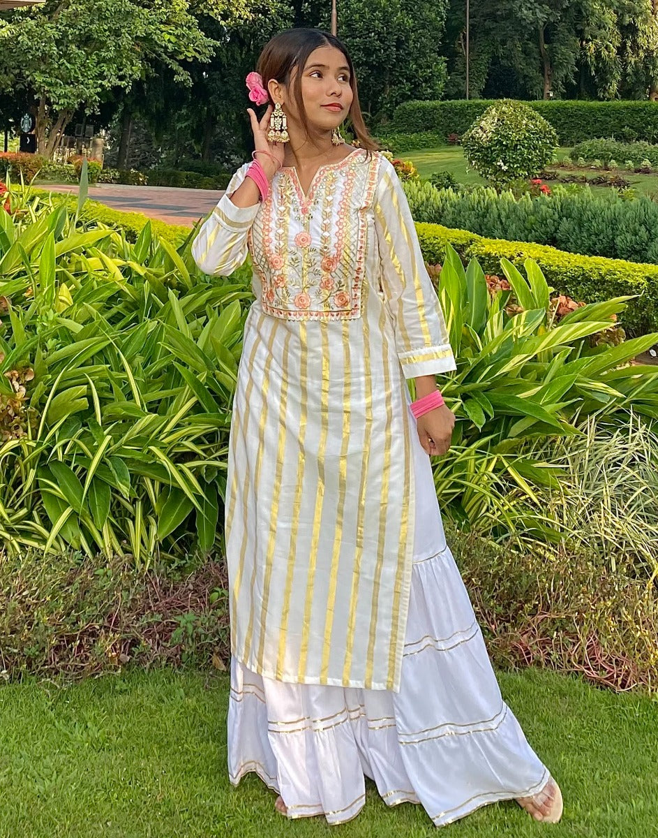 White Embridary Kurti | Sudathi
