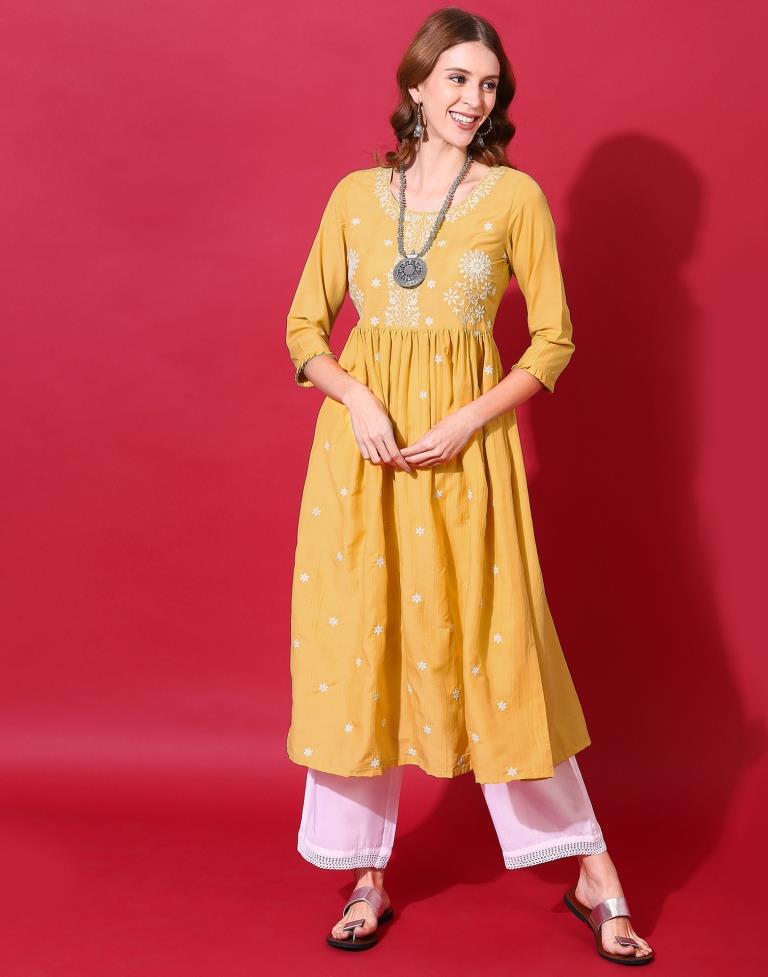 Yellow Kurti With Pant Set | Leemboodi