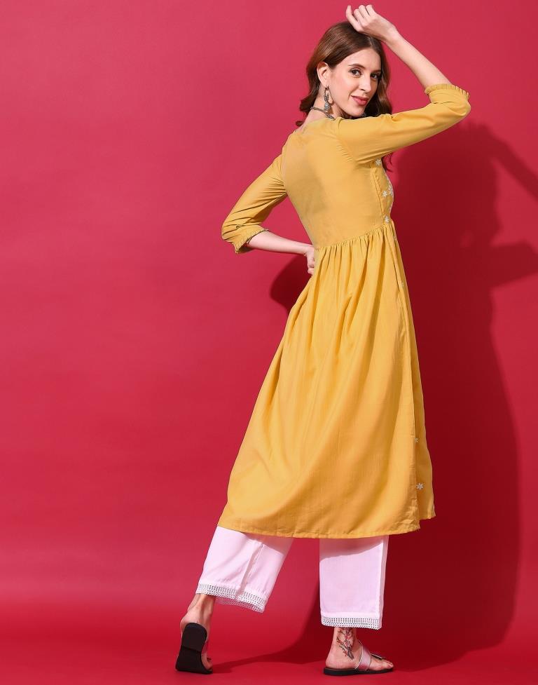 Yellow Kurti With Pant Set | Leemboodi