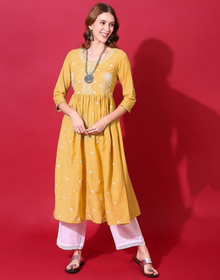 Yellow Kurti With Pant Set | Leemboodi