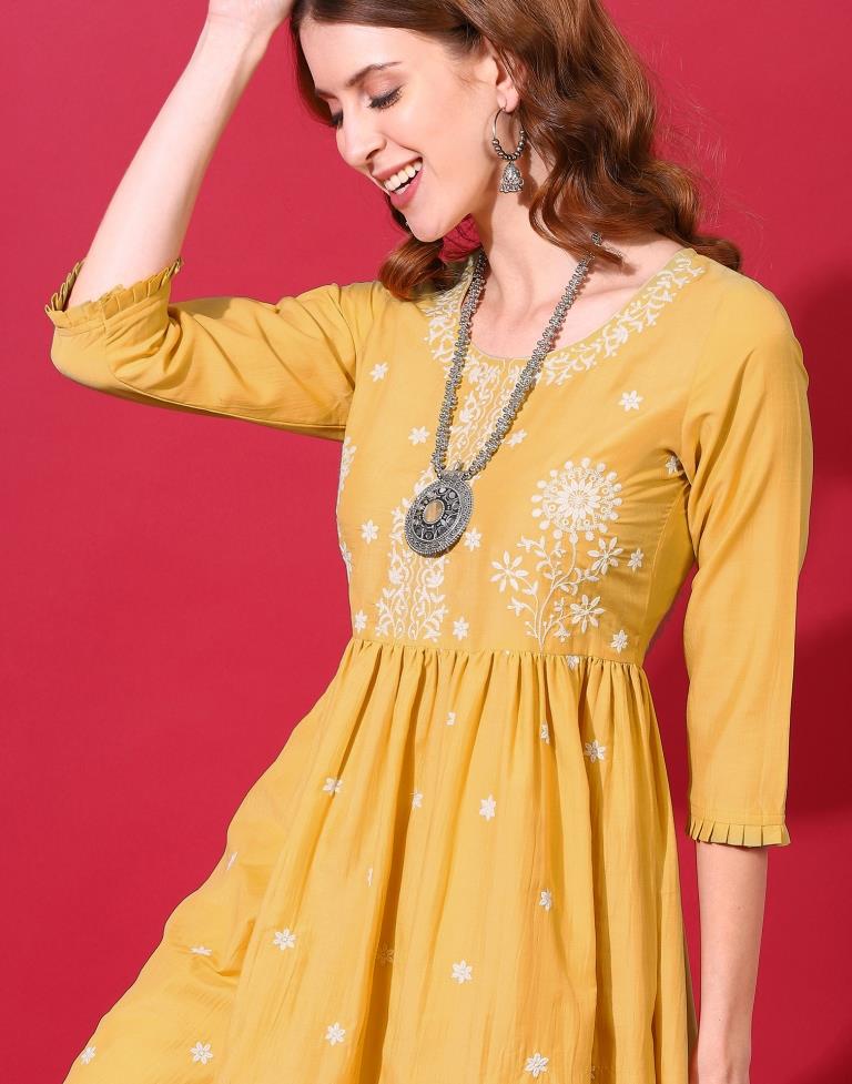 Yellow Kurti With Pant Set | Leemboodi