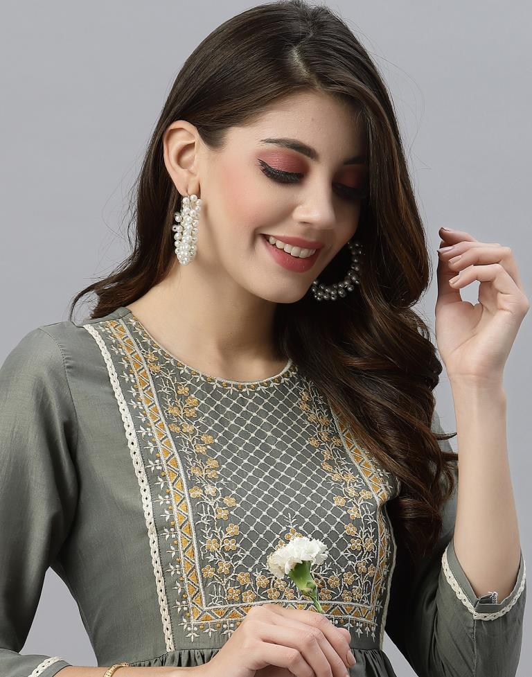 Grey Kurti With Pant Set | Leemboodi