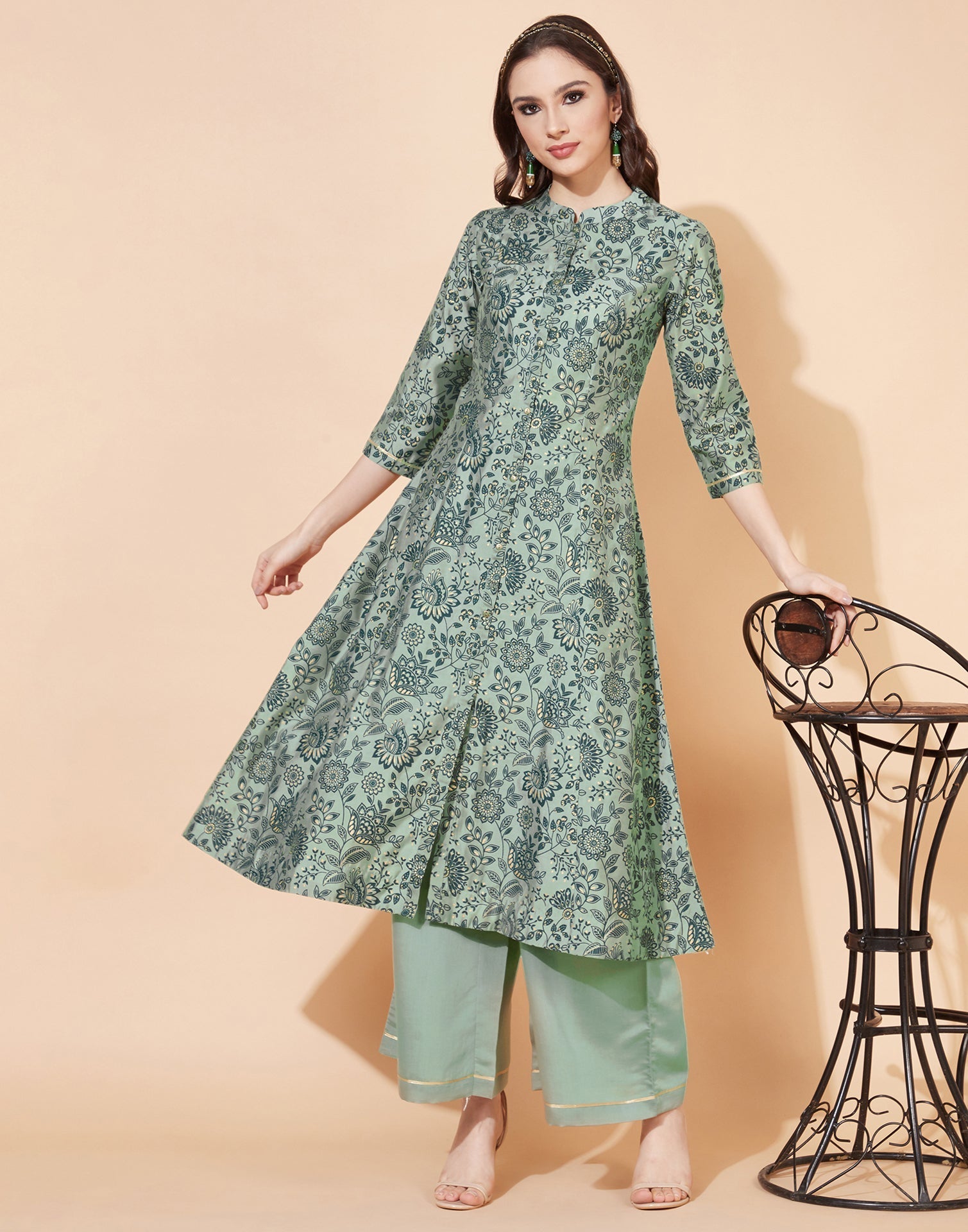 Light Green Cotton Bachha Kali kurta With Pant Set | Leemboodi