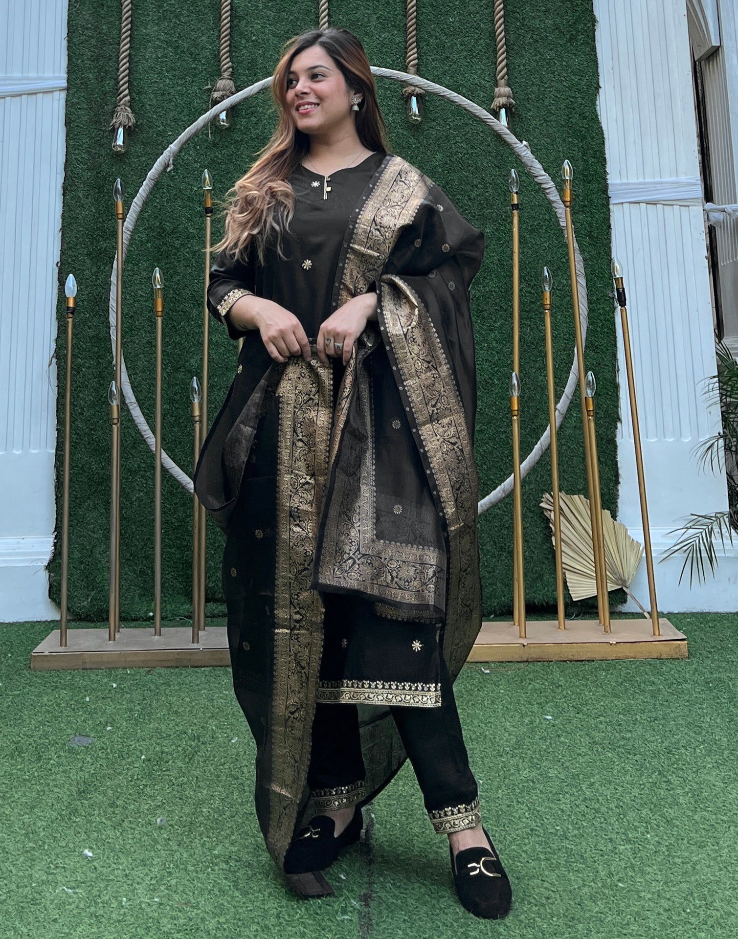 Black Kurti With Pant And Dupatta | Leemboodi