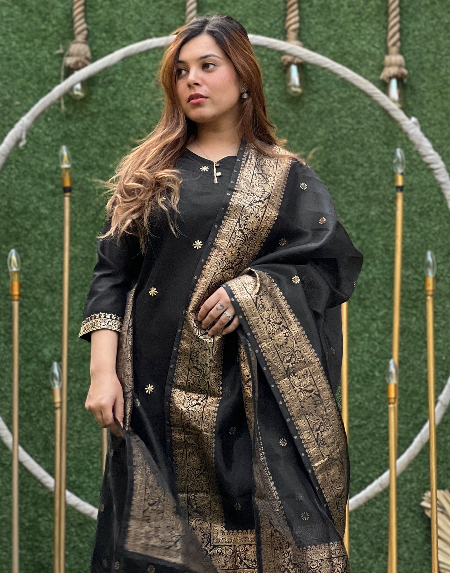 Black Kurti With Pant And Dupatta | Leemboodi