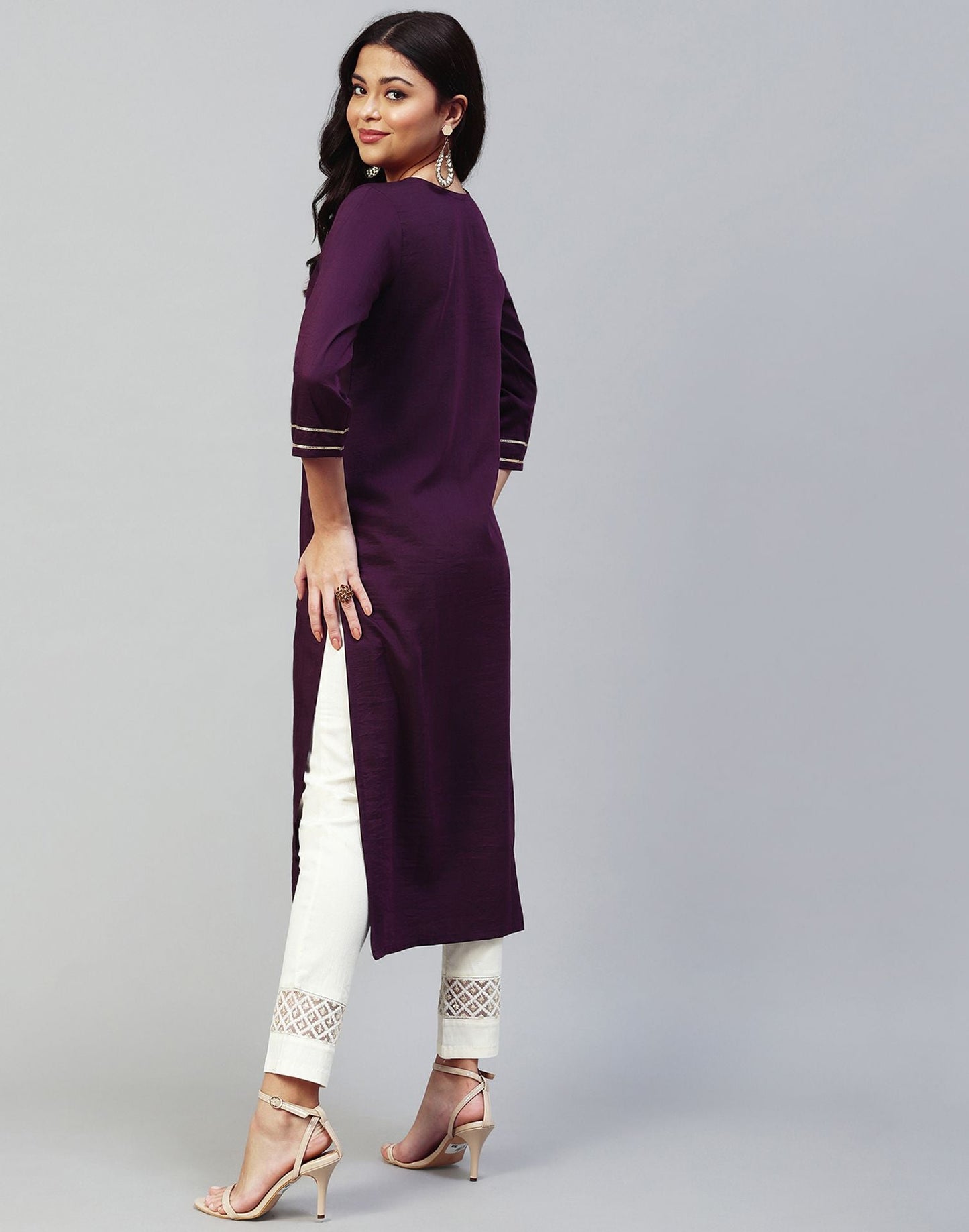 Wine Plain Chinnon Straight Kurta