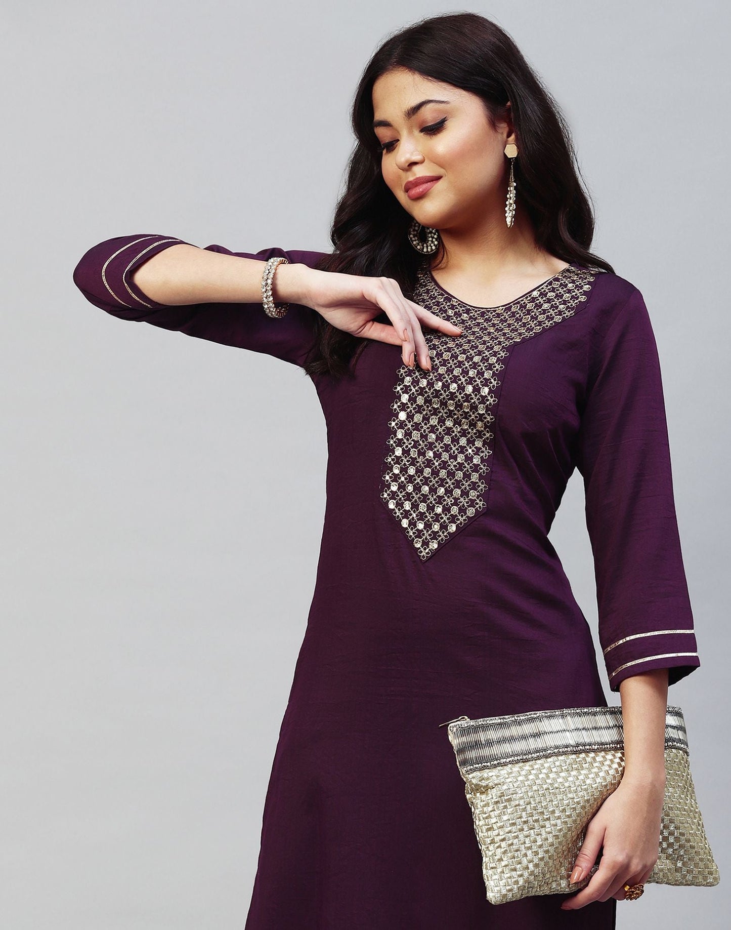 Wine Plain Chinnon Straight Kurta