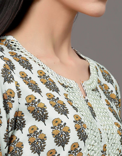 Multicoloured Embroidery Straight Kurta