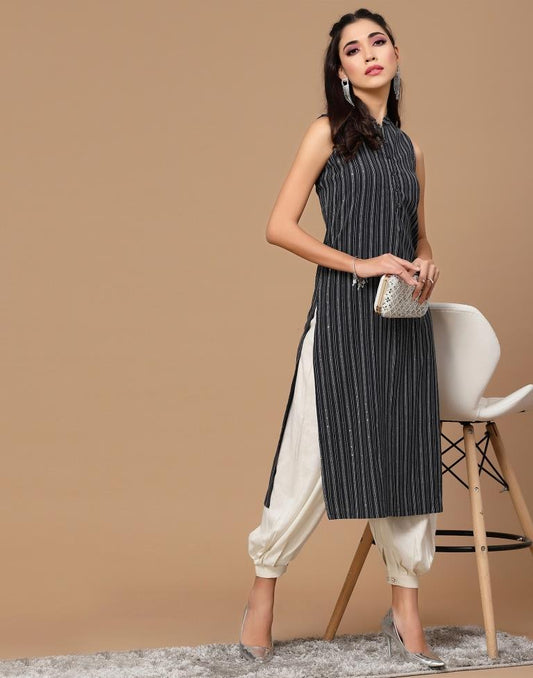 Blue Sleeveless Straight Kurti | Sudathi