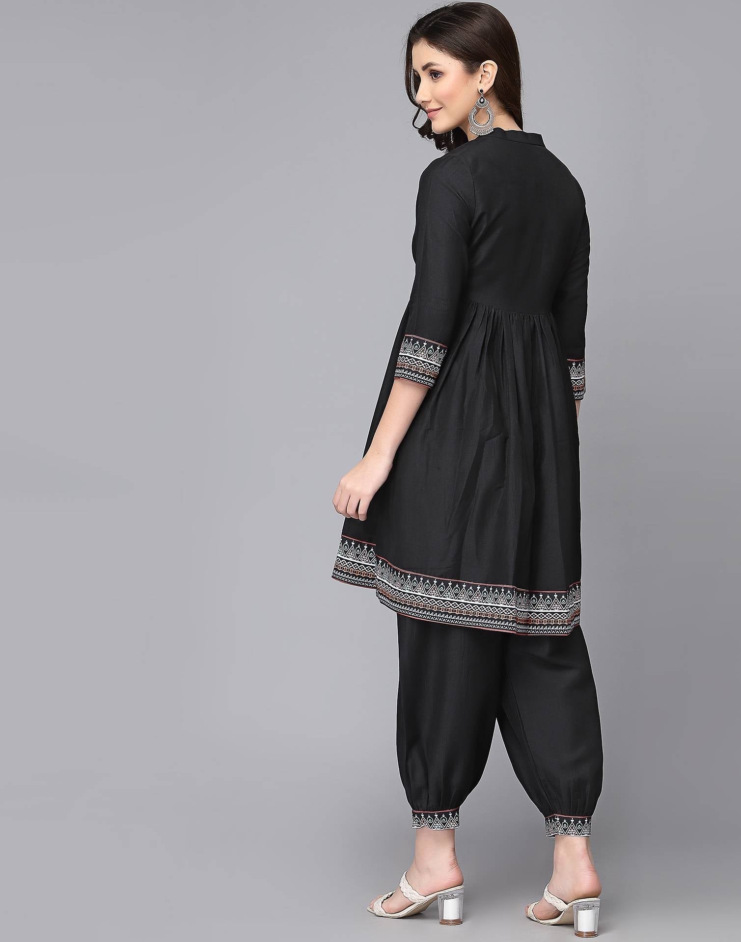 Black Printed Anarkali Kurta with Pant Set | Leemboodi