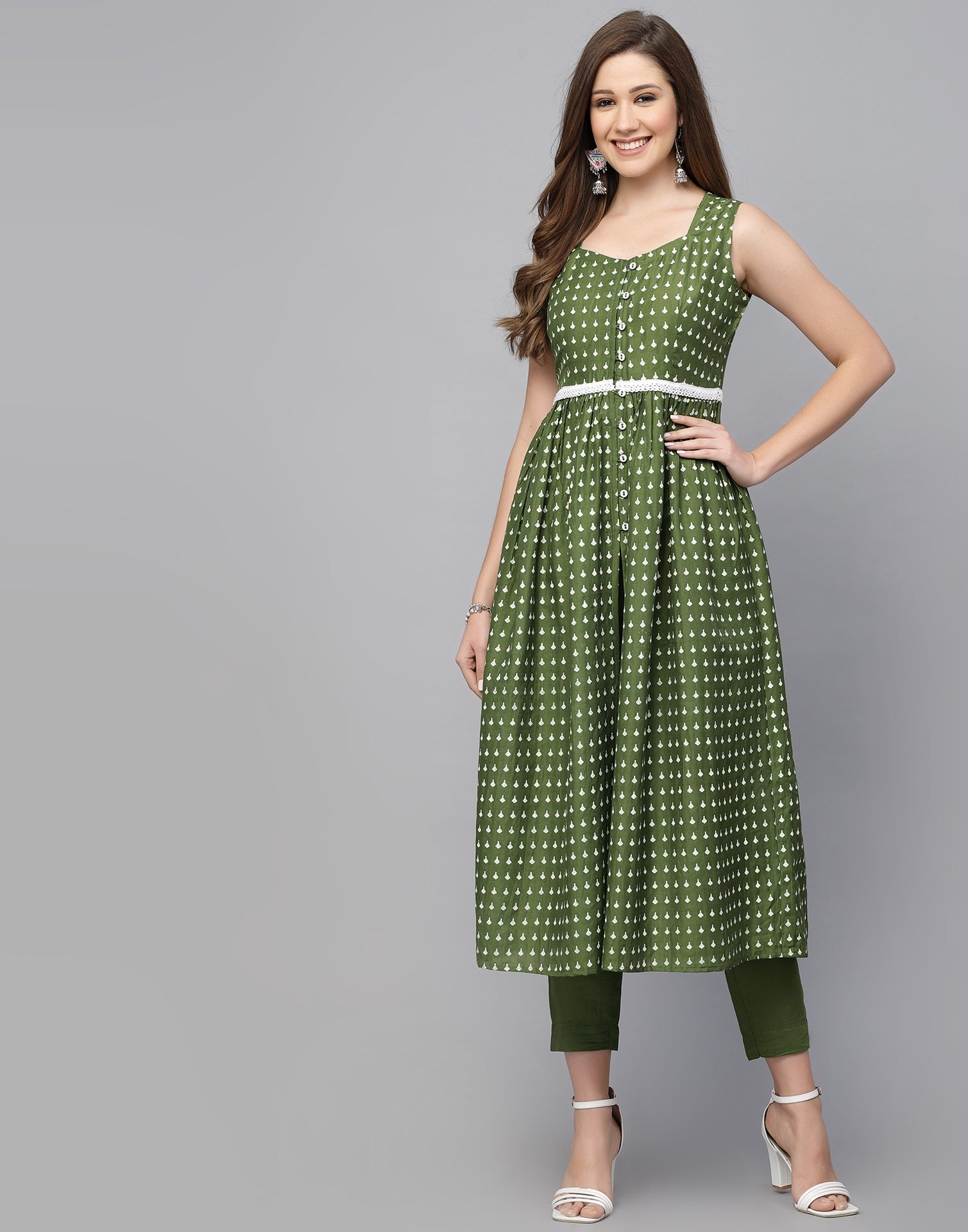 Green Kurti With Pant And Dupatta | Leemboodi