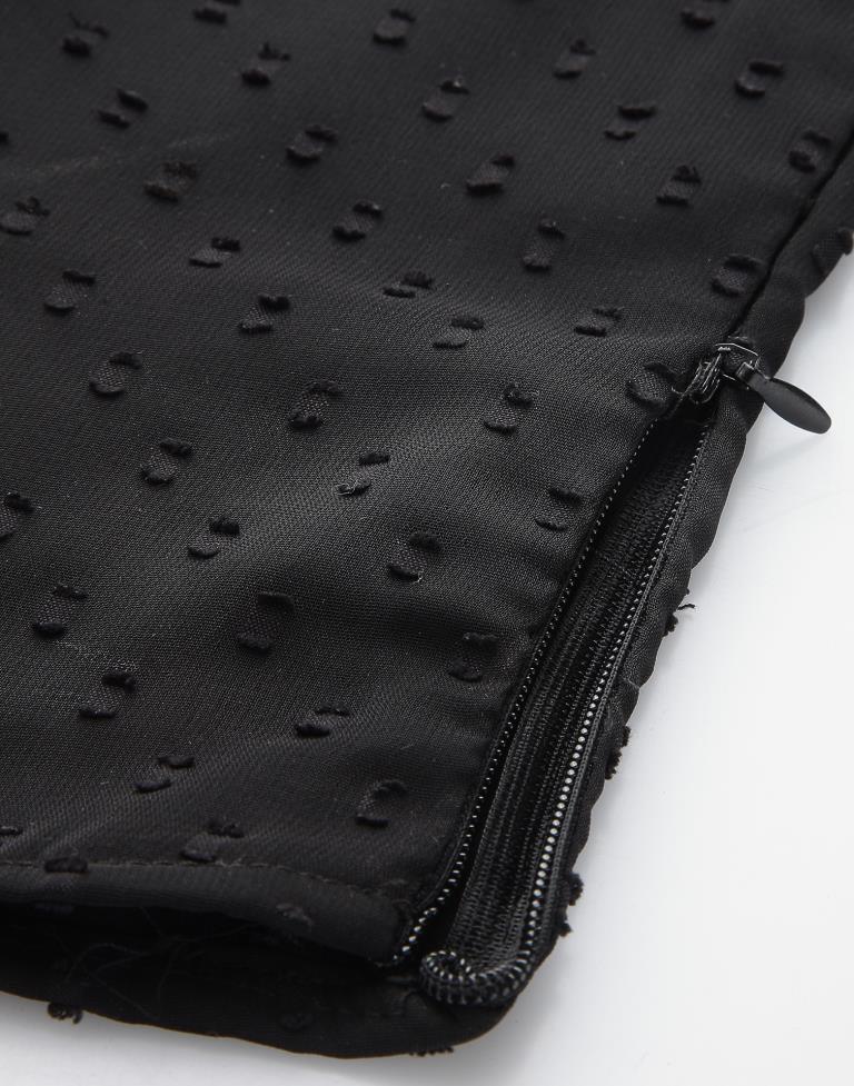 Black Rotto Butti Crop Top | Leemboodi