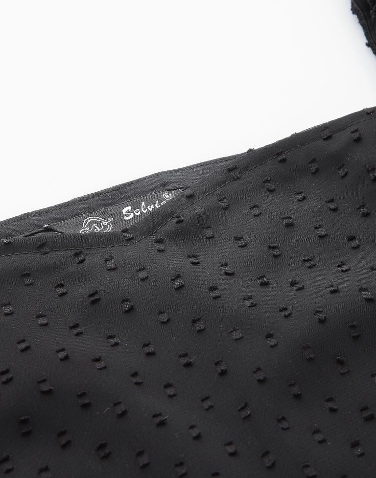 Black Rotto Butti Crop Top | Leemboodi