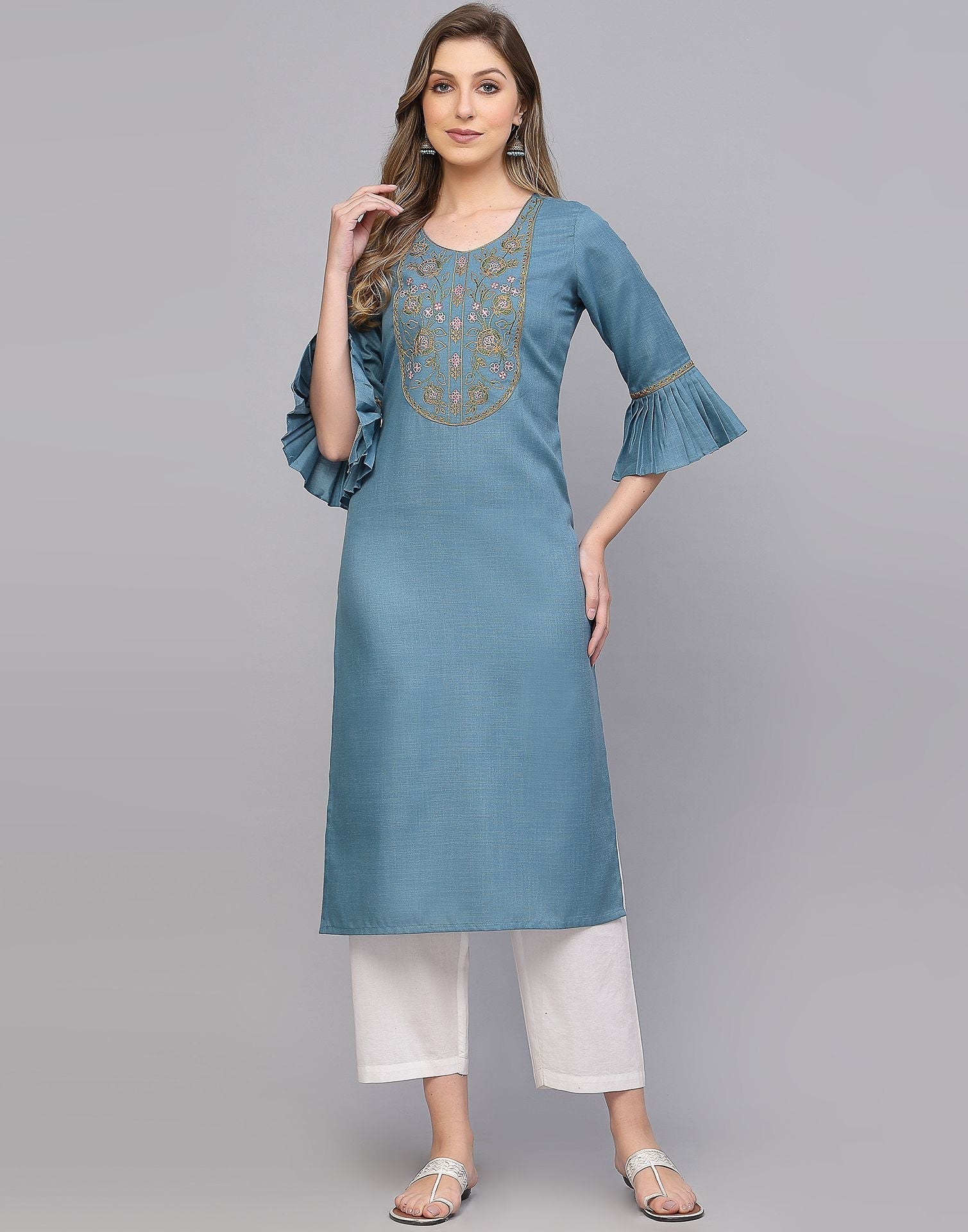 Blue Embroidered Kurti | Leemboodi