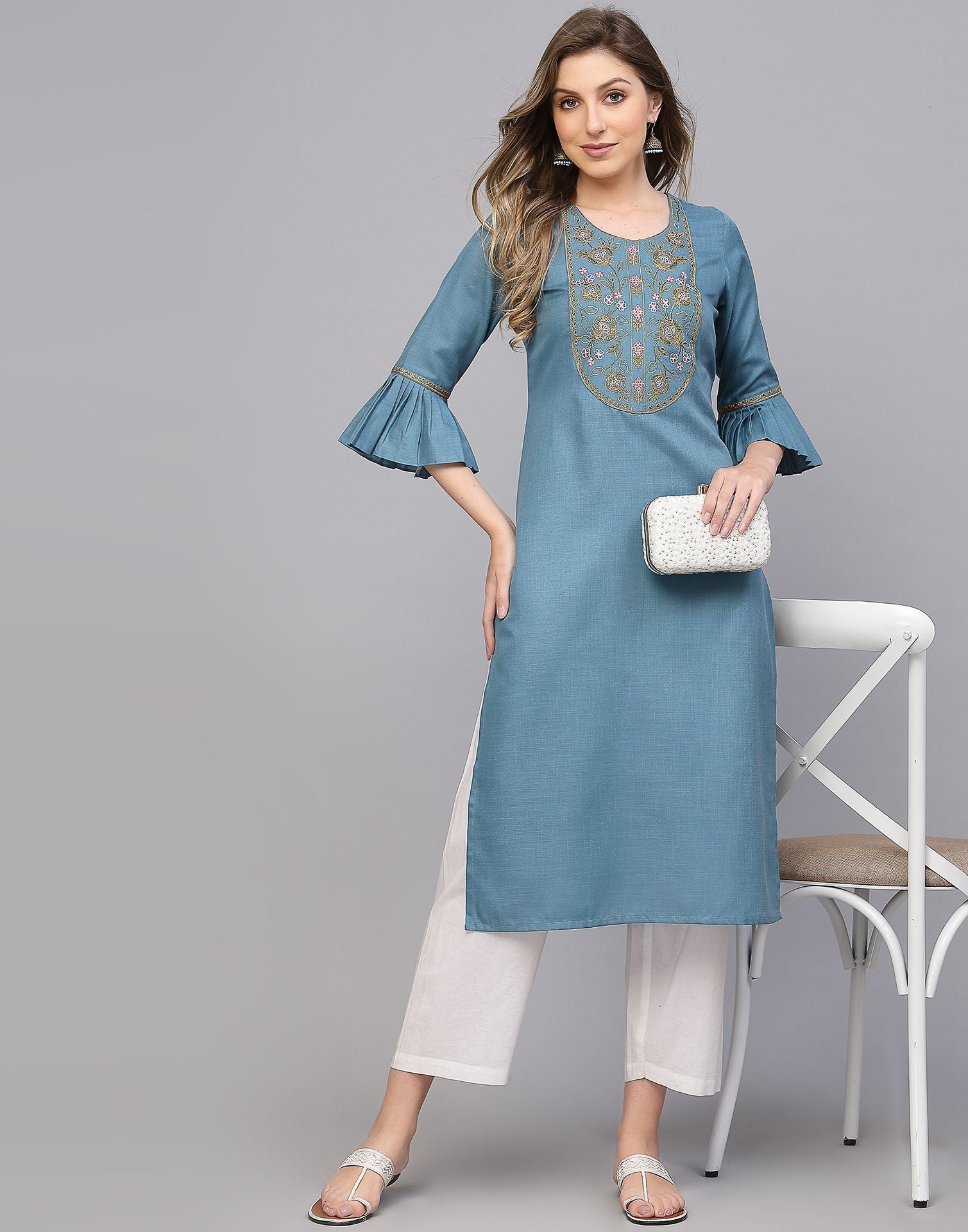 Blue Embroidered Kurti | Leemboodi