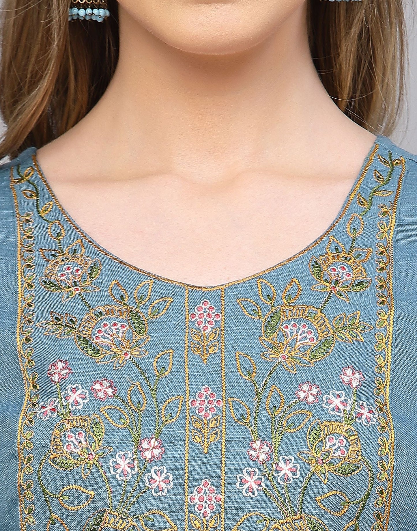Blue Embroidered Kurti | Leemboodi