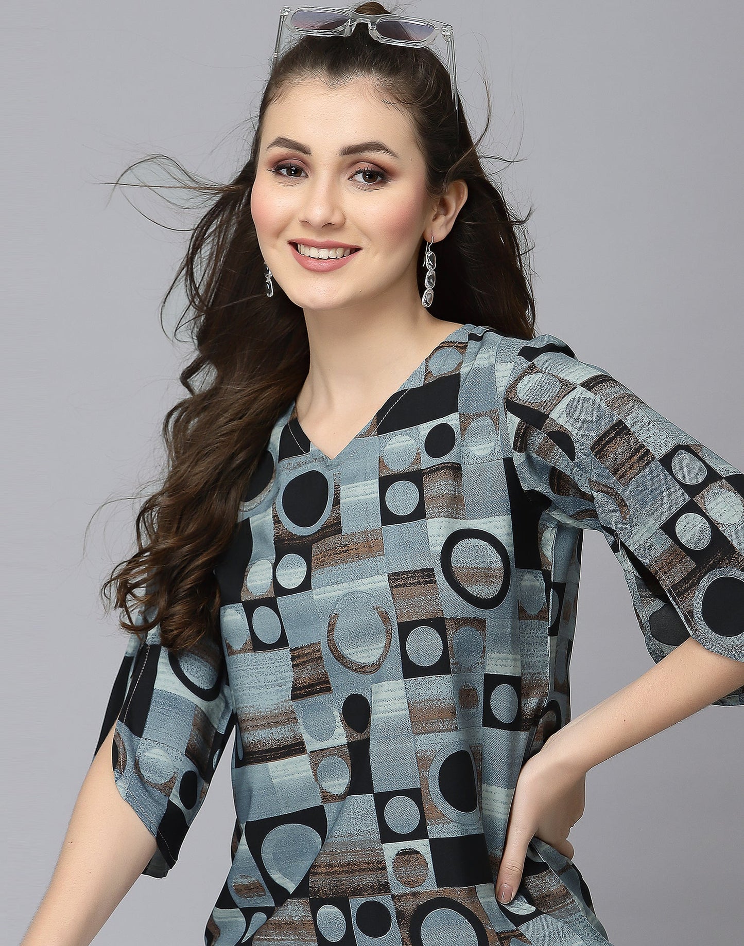 Grey Geometric Print Top | Leemboodi