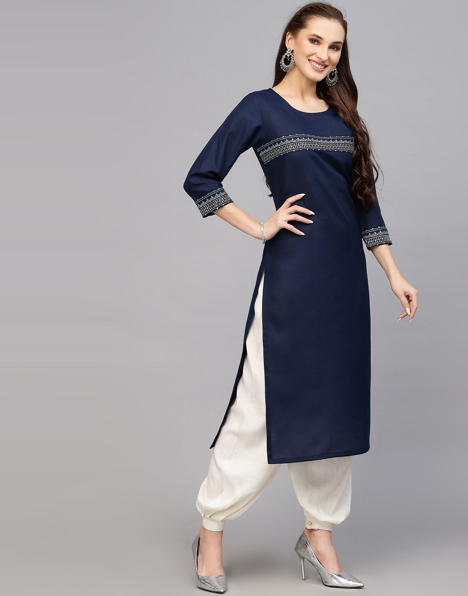 Navy Blue Embroidered Kurti | Leemboodi