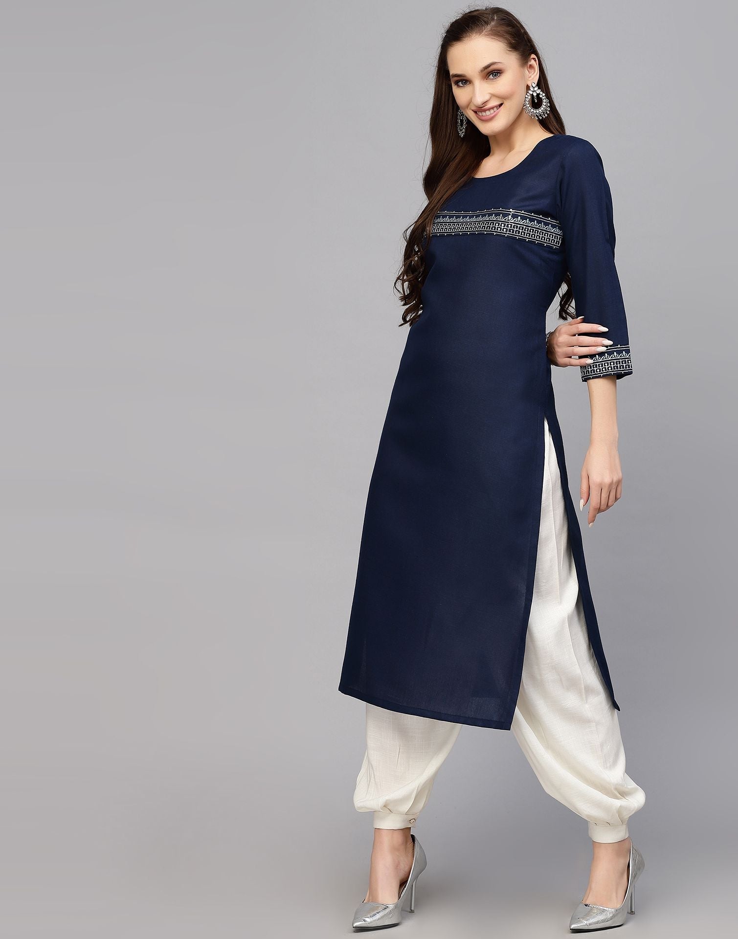 Navy Blue Embroidered Kurti | Leemboodi