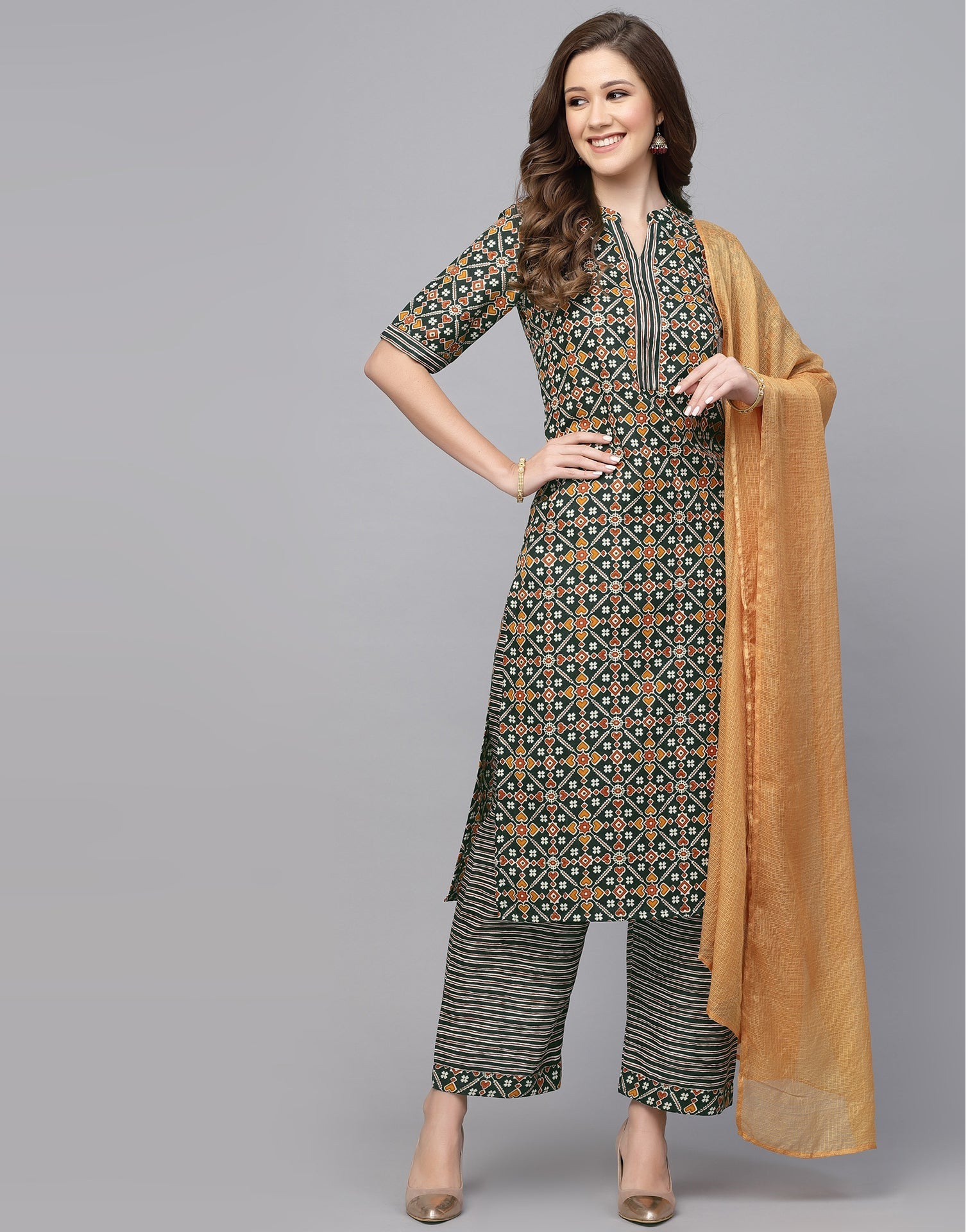 Dark Green Kurti With Pant And Dupatta | Leemboodi