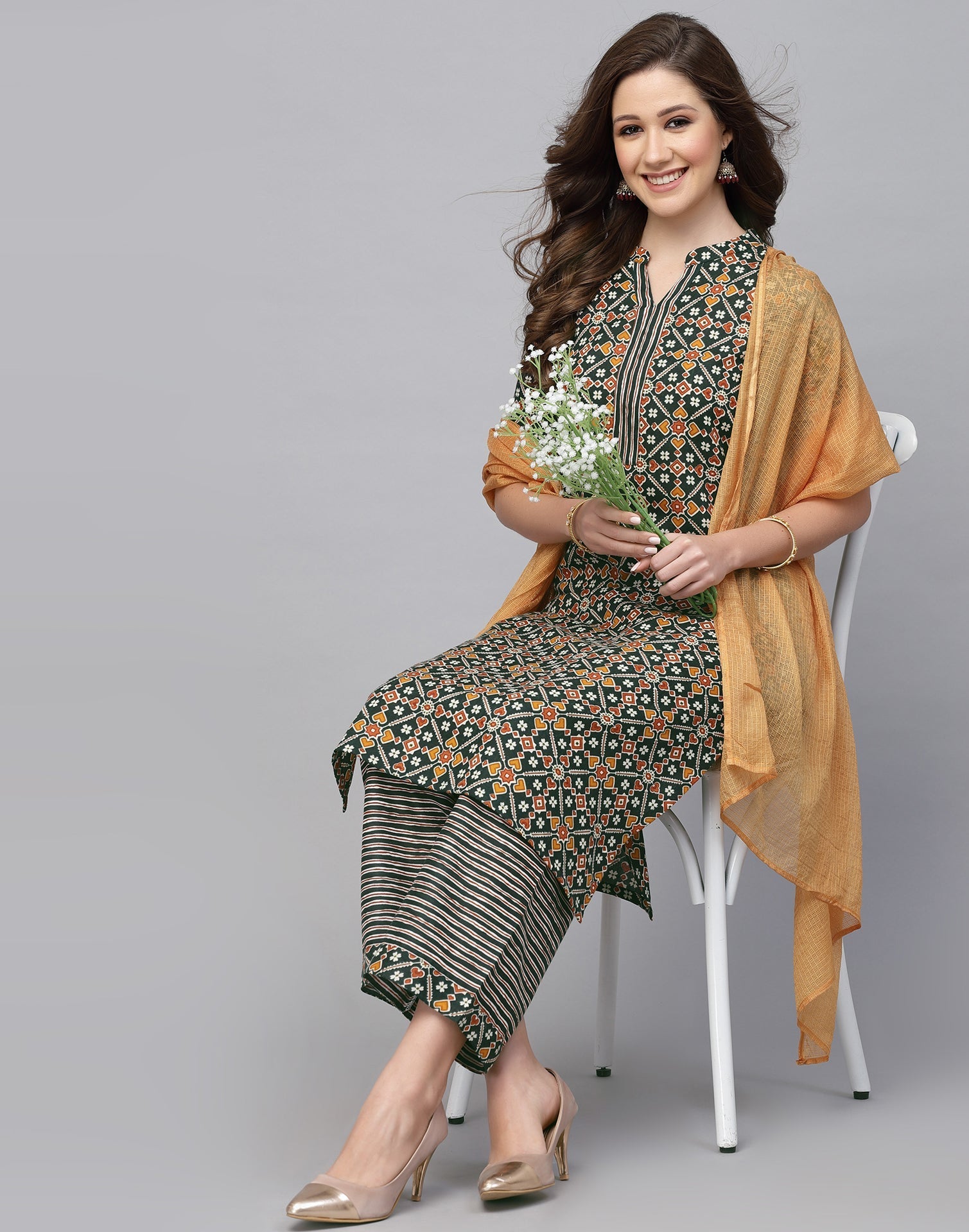 Dark Green Kurti With Pant And Dupatta | Leemboodi